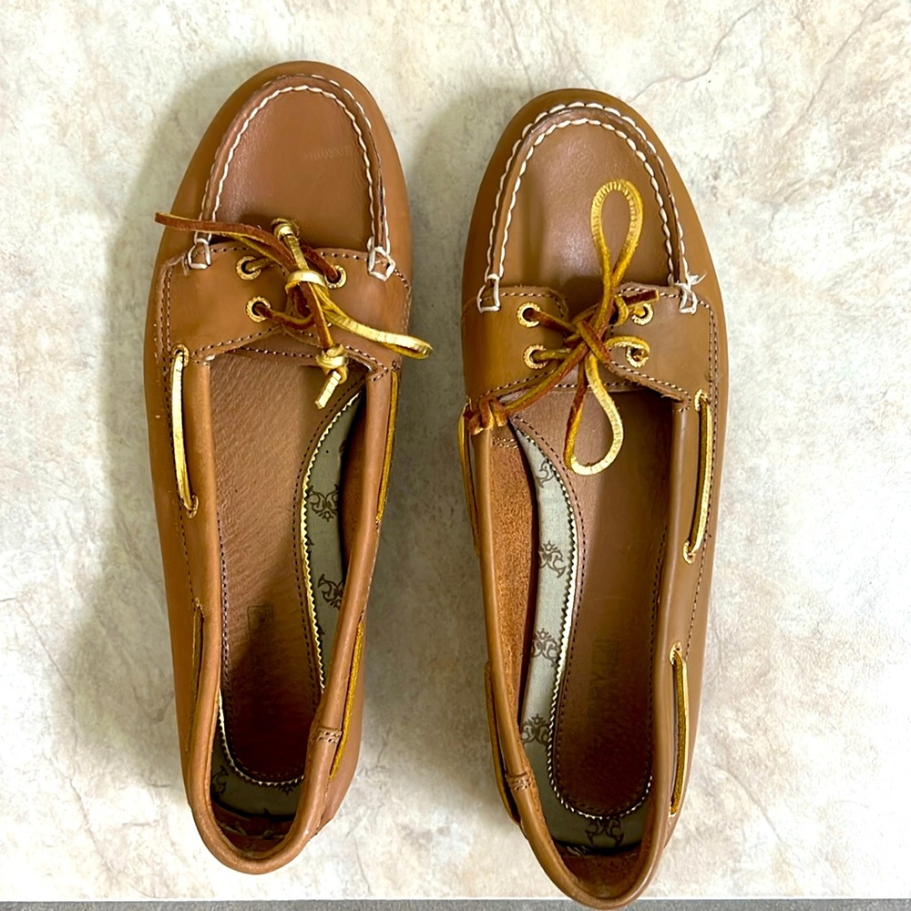 Sperry boat shoes